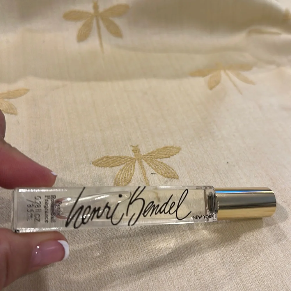 Henri Bendel Spring Blossom & Agave Roller Ball. Needs twice by me. 0.28 fl. oz.